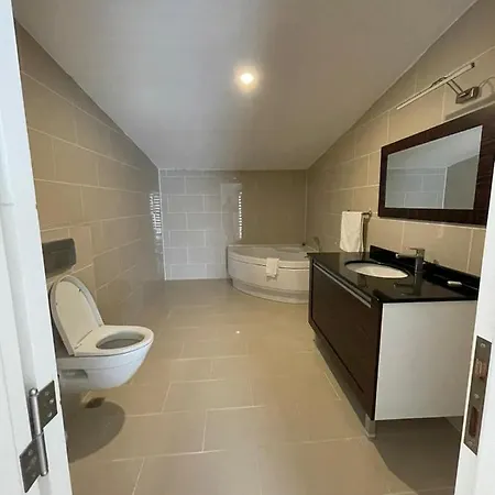 Golf Village Apartmán *