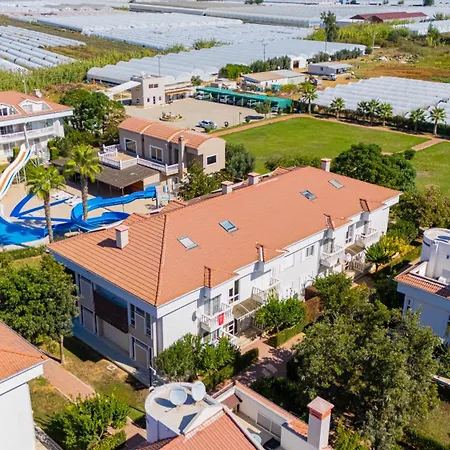 Golf Village Apartmán *
