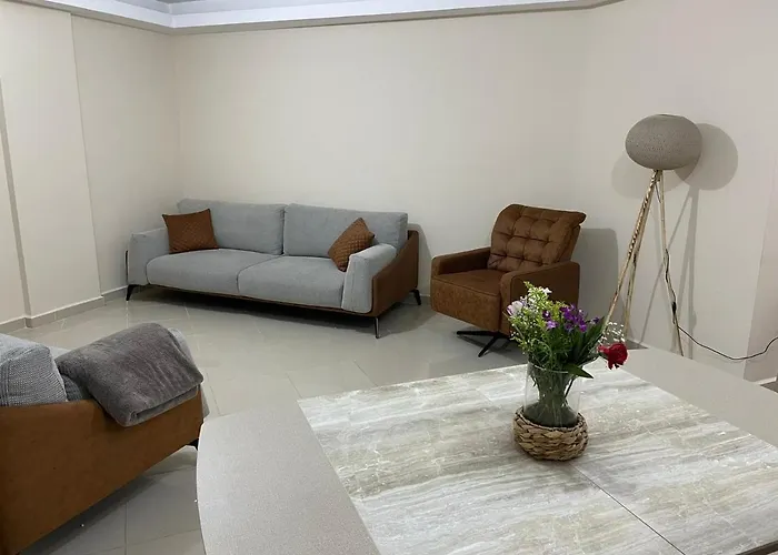 Golf Village Apartment