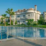 Apartament Golf Village