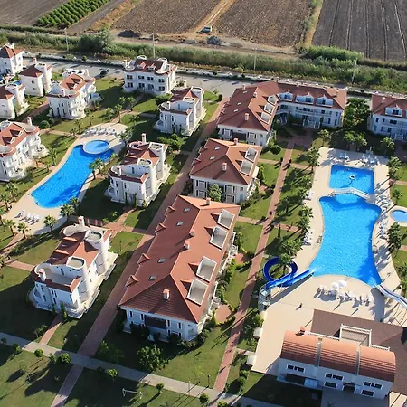 Golf Village Apartment